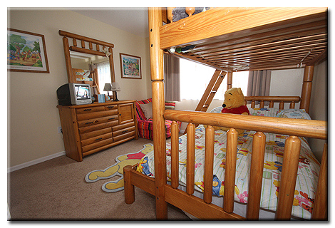 Winnie the Pooh Triple Bedroom